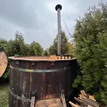 Tu&ya Agigea
