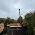 Σαλέ Tu&ya *
